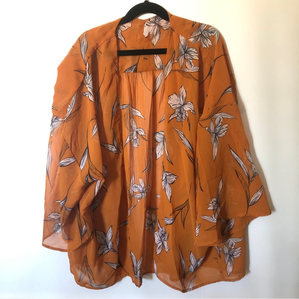 A new day rust flower kimono open front semi transparent blouse Medium